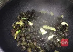 Illustration of how to make spicy beer screws 6