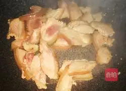 Illustration of how to make twice-cooked pork with hot pepper 7