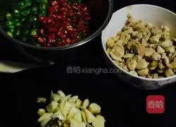 Illustration of how to make spicy chicken legs 6