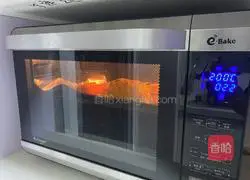 Illustration of how to make the famous steak Wellington at home for the first time 8