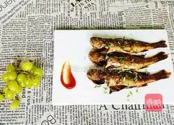 Illustration of how to make grilled small yellow croaker 5