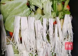 Illustration of homemade stew pot 1