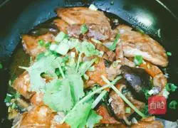 Illustration of how to make mushroom, shrimp, rice and tofu stew 6