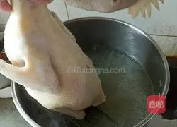 Illustration of how to make white-cut chicken with chives 8