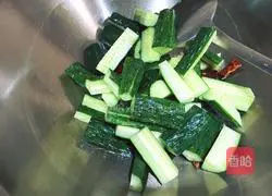 Sichuan-Illustration of how to make soy melon strips 6