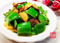 Illustration of how to make fried bell peppers with soy sauce 1