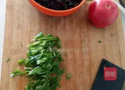 Illustration of how to make shredded chicken vermicelli (Snacks in Jincheng, Shanxi) 4