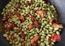 Illustration of how to cook chicken legs and roasted edamame 14