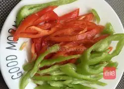 Illustration of twice-cooked pork 3