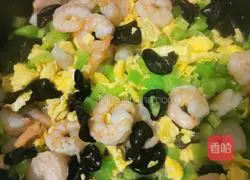 Illustration of how to make beautiful, delicious and nutritious green bamboo shoots and shrimps 7