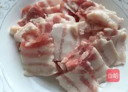 Illustration of how to make fried meat with soybean sprouts 2