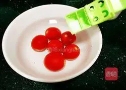 Illustration of how to welcome the new year with jade lamp 12