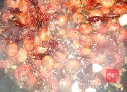 Illustration of how to make spicy crayfish 5