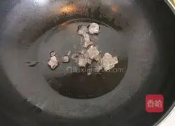 Illustration of how to cook pig's trotters with soybeans 6