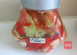 Illustration of how to make Beijing specialty dish stir-fried minced meat with kimchi 1