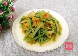 Illustration of how to make bacon and green beans 15