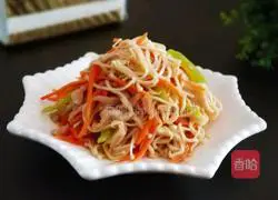 Illustration of how to make fried shredded pork with enoki mushrooms 9
