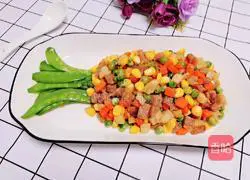 Illustration of how to make colorful pineapple 1