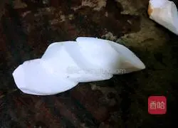 Illustration of how to make fried pork slices with king oyster mushrooms 12