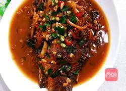 Illustration of braised crucian carp 18