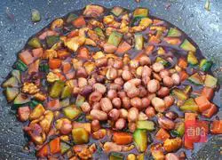 Illustration of how to make Kung Pao Chicken Bento 14