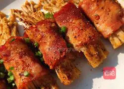 Enoki mushroom bacon roll recipe illustration 9