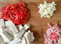 Illustration of how to make stir-fried meat with thousand tofu 2