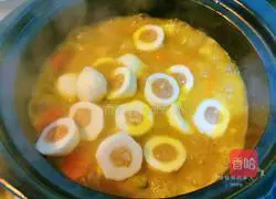 Illustration of how to make curry fish ball and vegetable stew 5