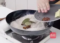 Illustration of salt-baked hairy crabs 4