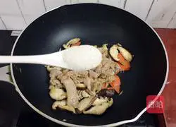 Illustration of how to make fried meat with mushrooms 16