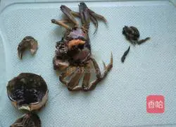 Illustration of Braised Crabs with Rice Wine 3