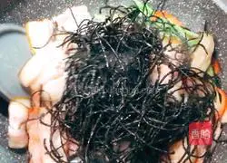 Sichuan - Illustration of Stir-fried Bacon with Walnut Flowers 11