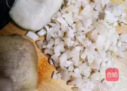 Illustration of how to make dried sesame beans, minced meat and stir-fried pickles 2