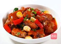 Features Illustration of how to make stir-fried pig's trotters 3