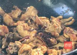 Illustration of how to cook chicken with mushrooms and potatoes 17
