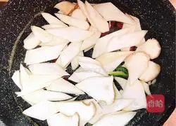 Cantonese-Oyster Sauce King Oyster Mushroom Recipe Illustration 5