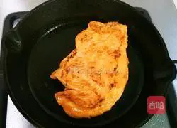  Illustration of how to make pan-fried sweet chicken breasts with French salad dressing 7