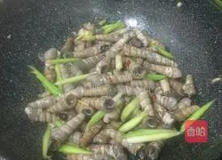 Illustration of how to make spicy screws 5