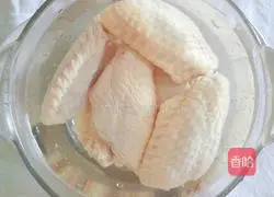 Potato Chips and Chicken Wings Recipe Illustration 2