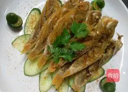 Illustration of how to make spicy cumin red fish 5