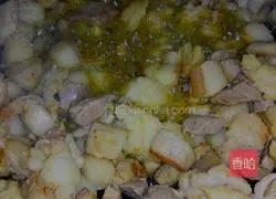 Illustration of how to make potato roast pork 1