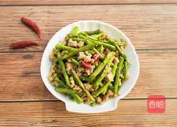 Illustration of how to make fried long beans with minced meat 10