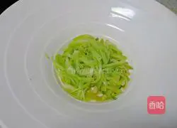 Illustration of how to make vine pepper rabbit 6