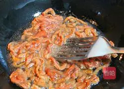 Illustration of how to make fried beef with celery 3