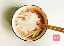 Illustration of how to make white radish meat balls 6