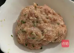 Water chestnut glutinous rice meatballs recipe 5