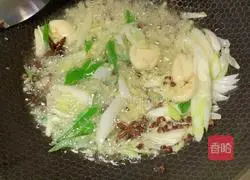 Illustration of how to make diced chicken with soy sauce 6