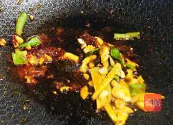 Illustration of twice-cooked pork 5