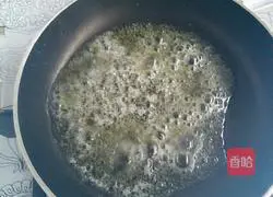 Butter-fried matsutake#New Year's Eve dinner recipe illustration 5