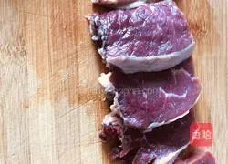 Illustration of how to make beef stewed with radish 1